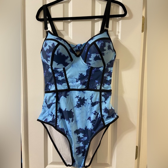 Never Worn SHEIN Blue Tie-dye One-Piece Adjustable Swimsuit - Size 2XL - Picture 1 of 4